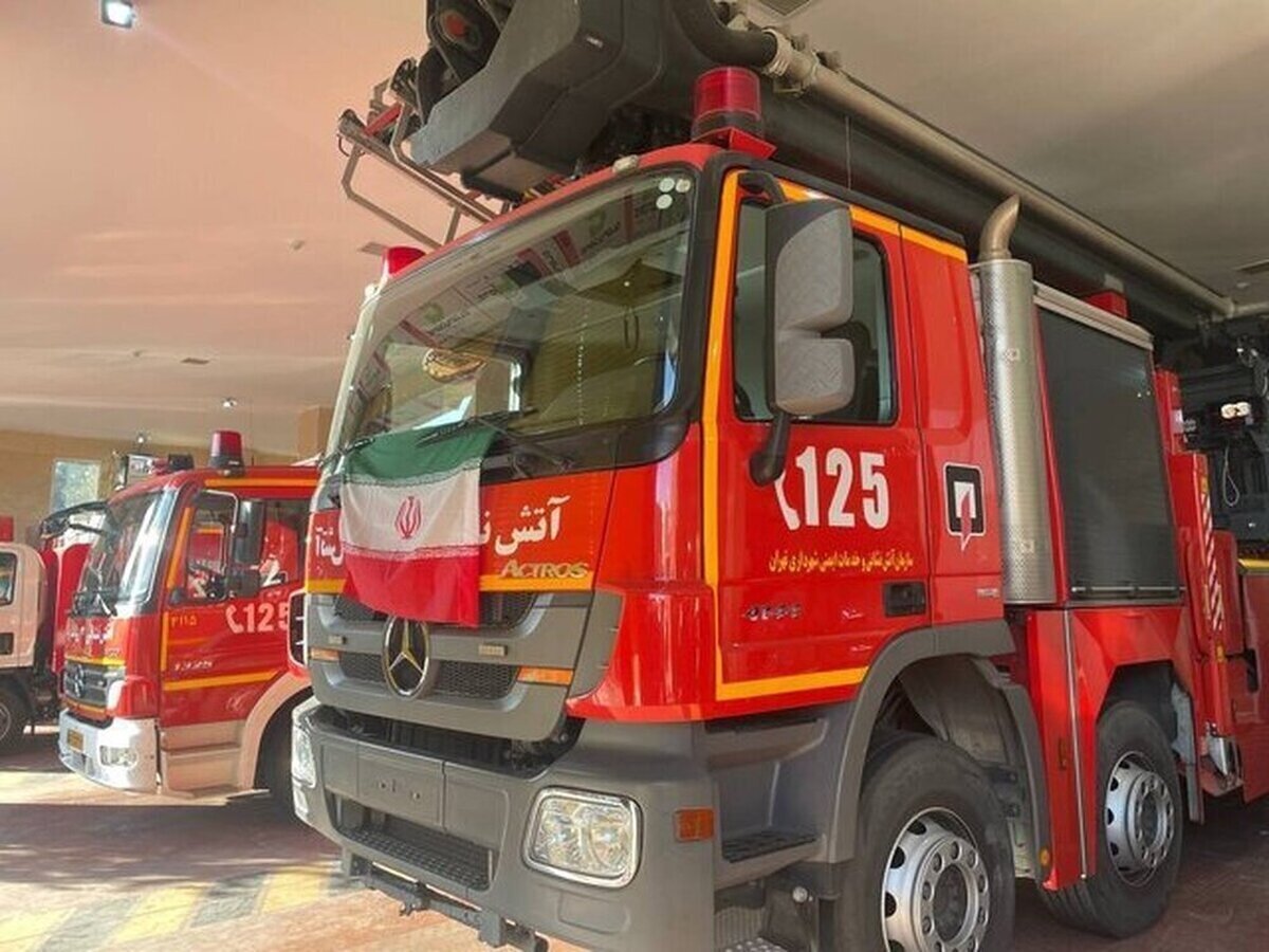 تمامی آتشنشانان تهران به حالت آمادهباش درآمدند تمامی آتشنشانان تهران به حالت آمادهباش درآمدند
