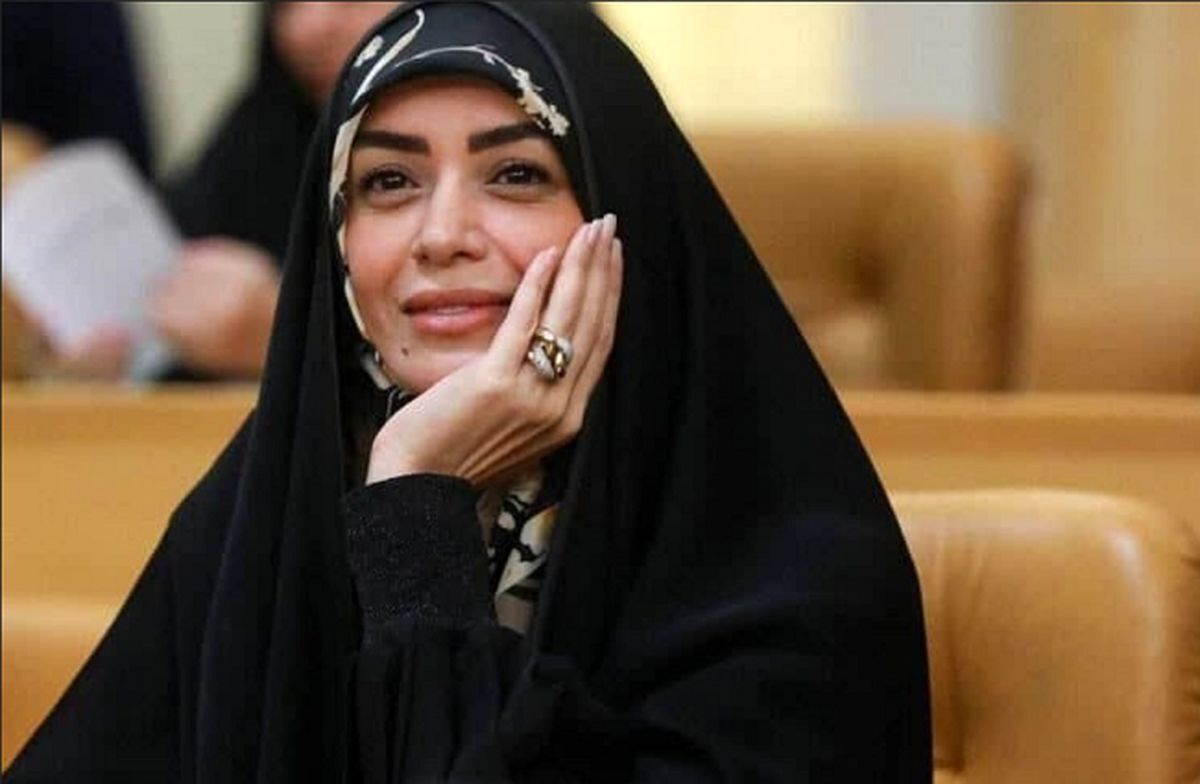 تصویر جدید و متفاوت از الهام چرخنده