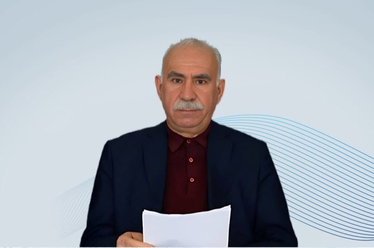 عبدالله اوجالان پایان مبارزه با مسلحانه با دولت ترکیه اعلام کرد عبدالله اوجالان پایان مبارزه با مسلحانه با دولت ترکیه اعلام کرد