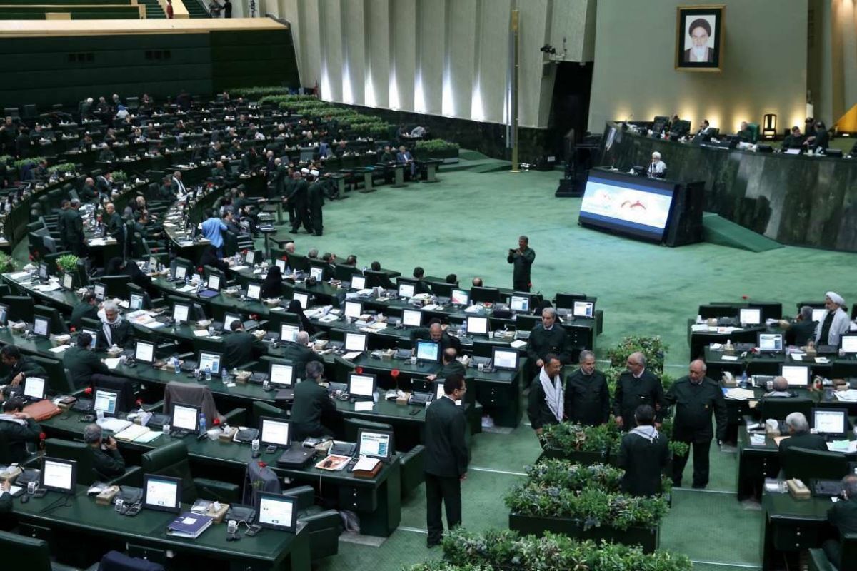 طرح دوفوریتی مجلس برای دریافت غرامت از آمریکا و اسرائیل طرح دوفوریتی مجلس برای دریافت غرامت از آمریکا و اسرائیل