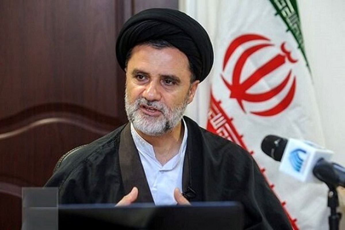 نبویان: از کفش بازرسان آژانس ریزتراشه جاسوسی کشف شد+ فیلم نبویان: از کفش بازرسان آژانس ریزتراشه جاسوسی کشف شد+ فیلم