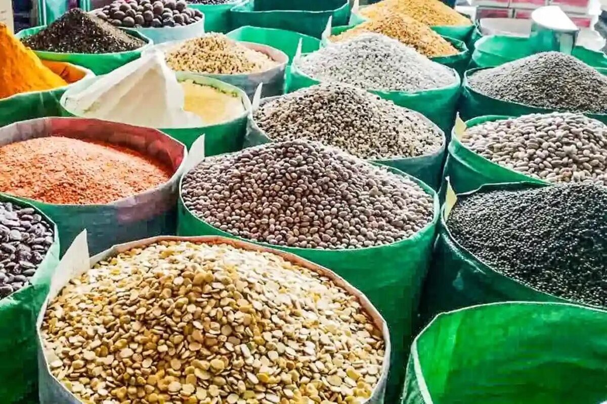 ریزش شدید قیمت حبوبات در راه است؟ / اعلام قیمت حبوبات در تیر ۱۴۰۴ ریزش شدید قیمت حبوبات در راه است؟ / اعلام قیمت حبوبات در تیر ۱۴۰۴