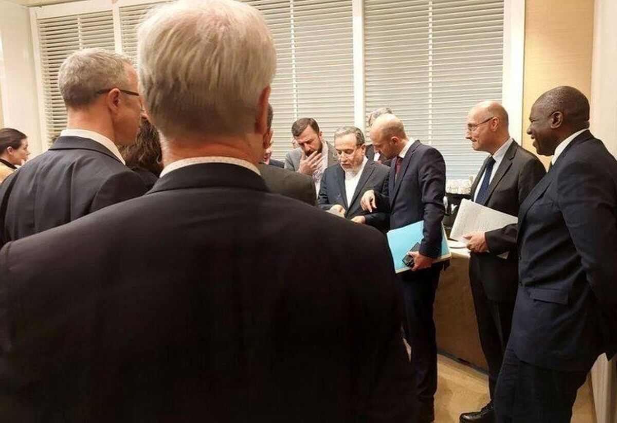 پیشنهاد تازه اروپا در دور جدید مذاکرات/ قفل مذاکرات هستهای میشکند؟ پیشنهاد تازه اروپا در دور جدید مذاکرات/ قفل مذاکرات هستهای میشکند؟