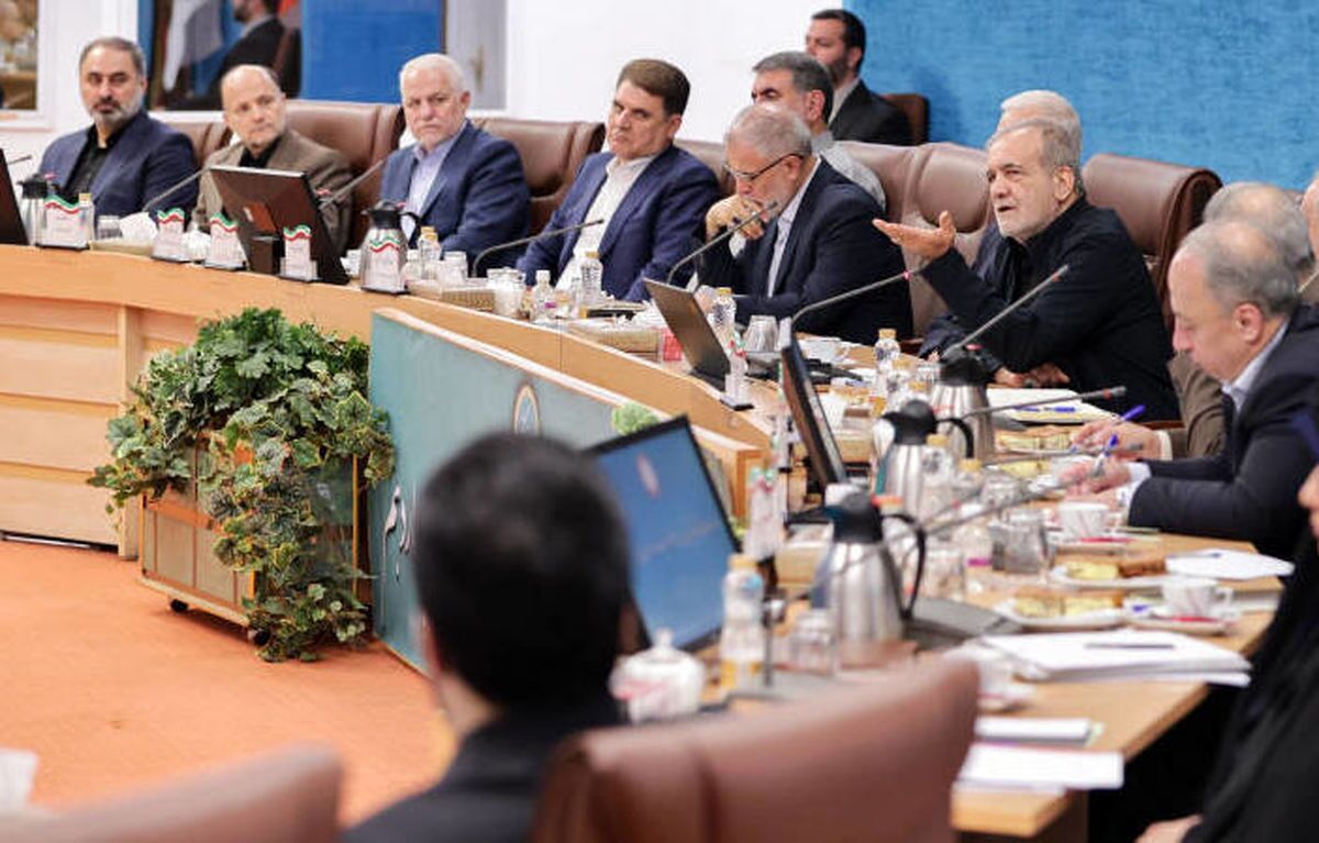 پزشکیان: دیگر یک رئیس جمهور نداریم! + فیلم پزشکیان: دیگر یک رئیس جمهور نداریم! + فیلم