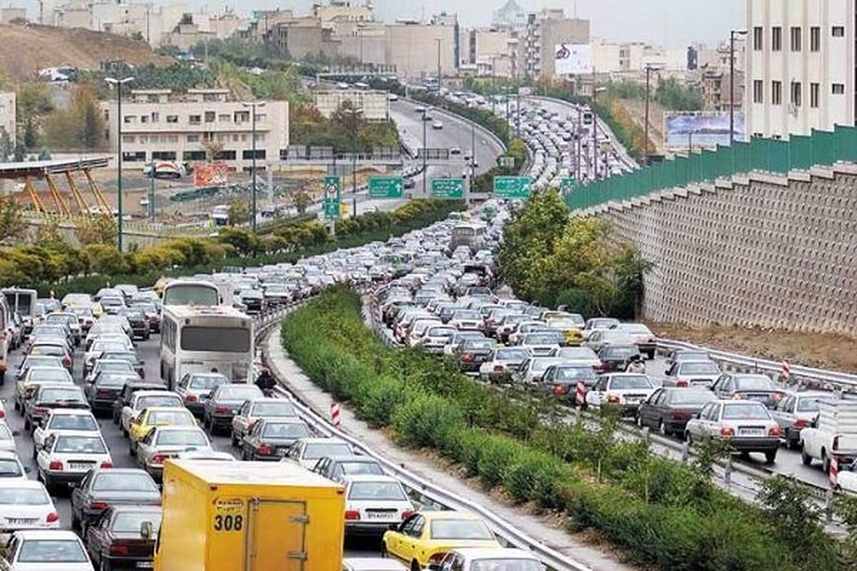اتوبان بابایی امروز هم قربانی گرفت/مرگ هولناک یک زن و مرد در تصادف اتوبان بابایی امروز هم قربانی گرفت/مرگ هولناک یک زن و مرد در تصادف