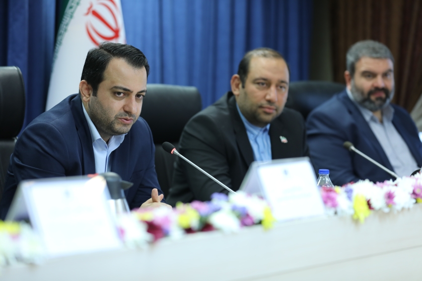 پنجاهمین نشست کمیته پدافند غیرعامل و مدیریت بحران بانک صادرات ایران برگزار شد/ محسن سیفی: پدافند غیرعامل، ضرورتی راهبردی برای حفظ پایداری خدمات بانکی است​