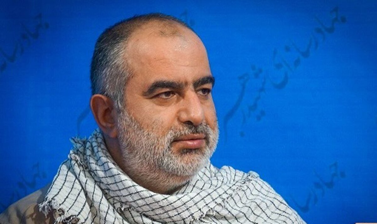 حسامالدین آشنا از بستن اینترنت به روی مردم انتقاد کرد حسامالدین آشنا از بستن اینترنت به روی مردم انتقاد کرد