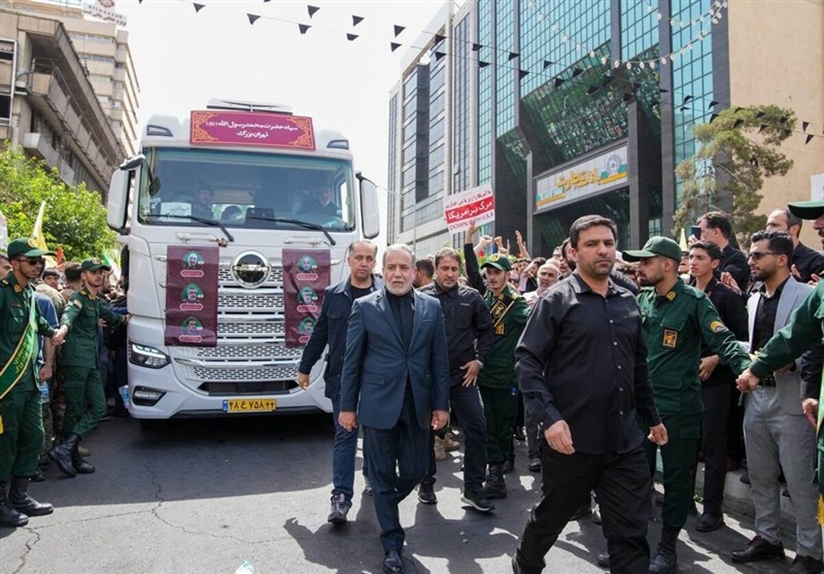 عراقچی: ایران با واژه تسلیم بیگانه است عراقچی: ایران با واژه تسلیم بیگانه است