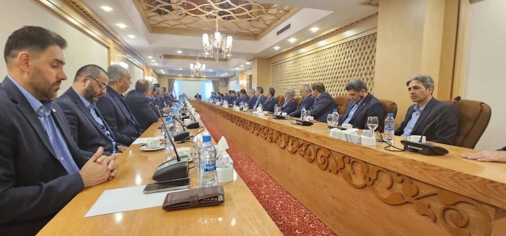 در مدیریت بحران، ایمان، ایستادگی و اخلاق راهبرد ماست
