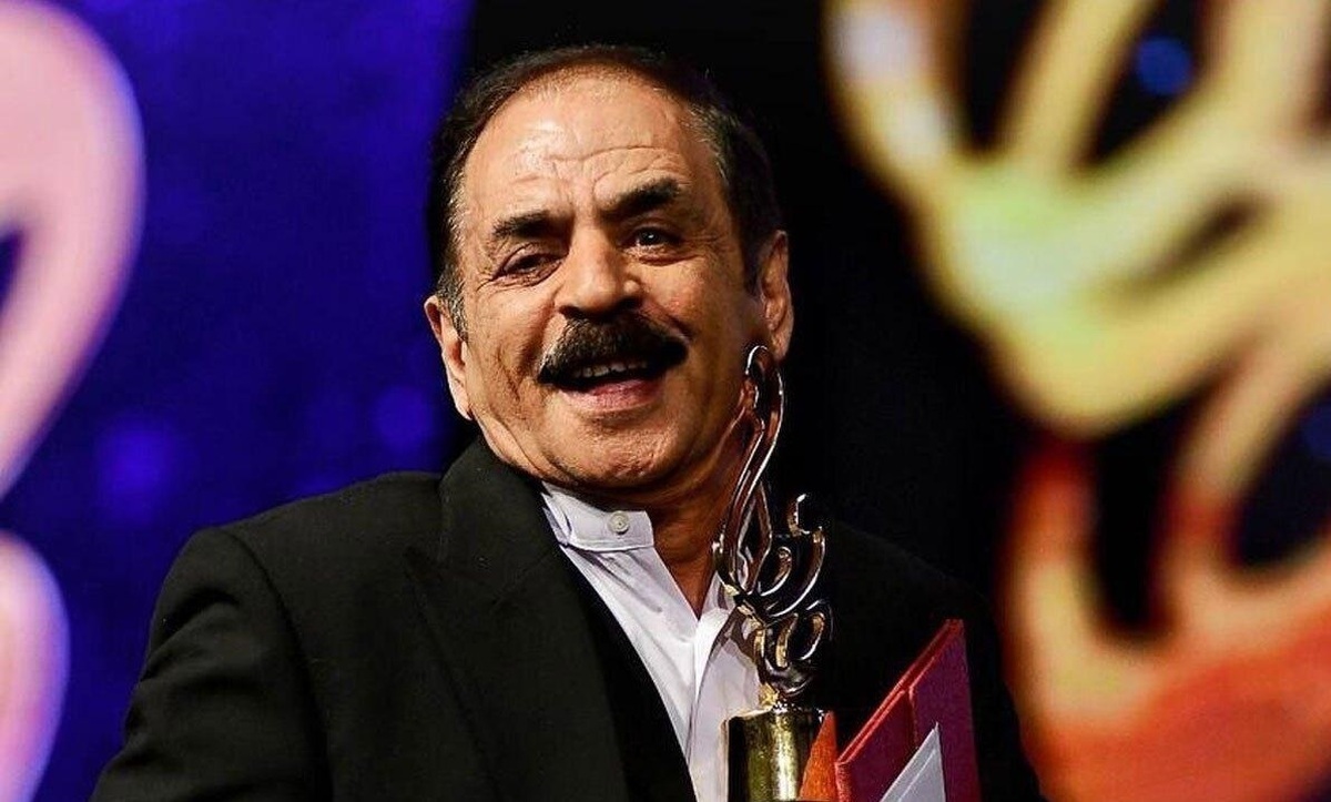 تیکه سنگین عمو رشید به محمدرضا گلزار/ پز نیست، سبک زندگیمه + فیلم تیکه سنگین عمو رشید به محمدرضا گلزار/ پز نیست، سبک زندگیمه + فیلم