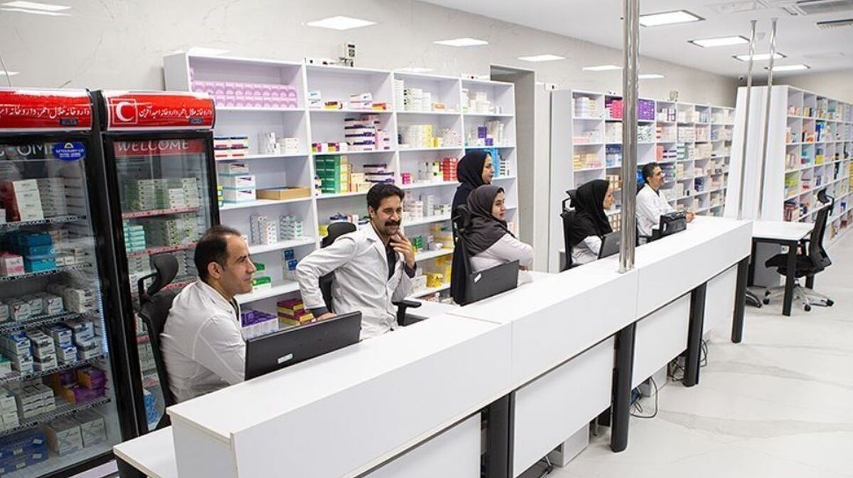 تغییر در قانون تأسیس داروخانه / انتقال پروانه متوقف شد