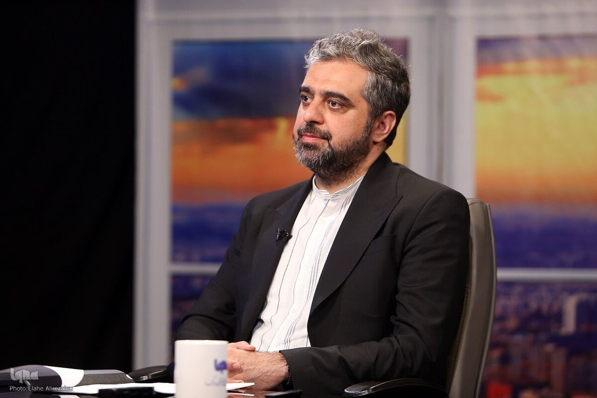 سید صادق پژمان: صندوق «همیار فرهنگ و هنر» مجوز فعالیت در بازار سرمایه را از سازمان بورس دریافت کرد سید صادق پژمان: صندوق «همیار فرهنگ و هنر» مجوز فعالیت در بازار سرمایه را از سازمان بورس دریافت کرد
