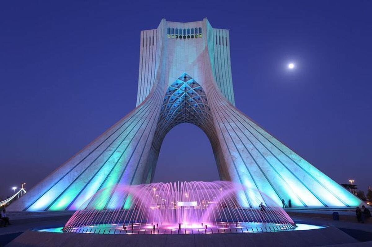 برج آزادی تهران آسیب دید؟ برج آزادی تهران آسیب دید؟