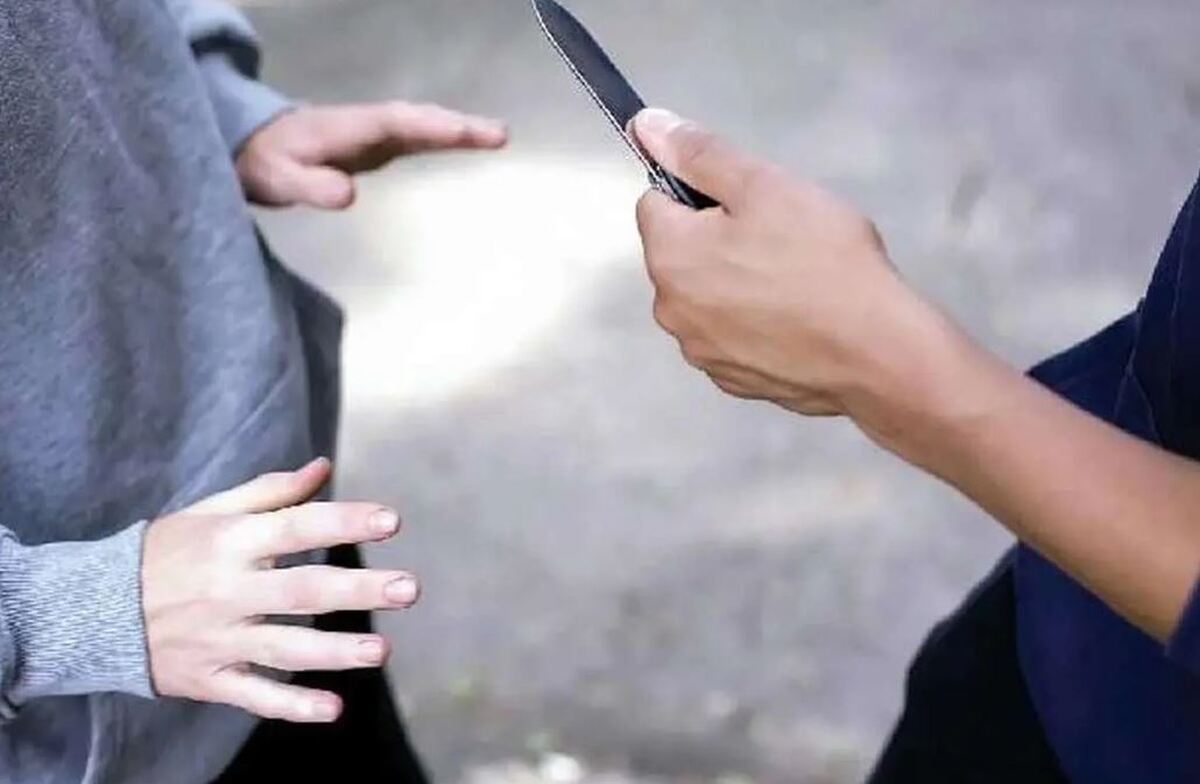 حمله سارقان به یک کودک در صباشهر + فیلم حمله سارقان به یک کودک در صباشهر + فیلم