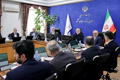 پزشکیان: اگر مدیری مسئلهای را حل کرد آنوقت پاداش بدهید