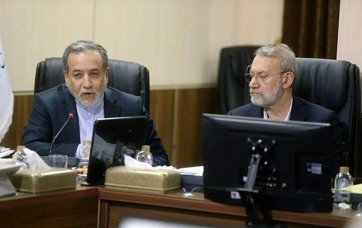 واکنش عراقچی به حضور لاریجانی در شورای عالی امنیت + فیلم