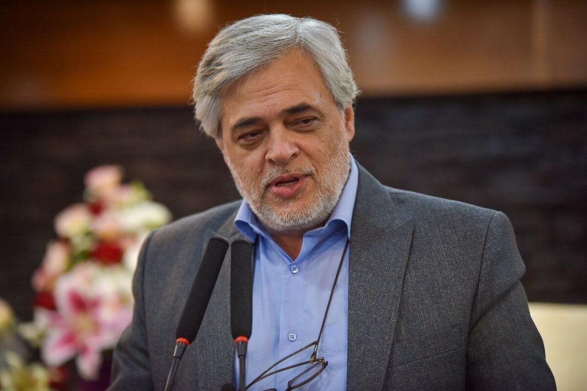 واکنشهای جلیلی داستان شد/طعنه سنگین مهاجری به جلیلی: یک نخودی تمام عیار است!+ عکس واکنشهای جلیلی داستان شد/طعنه سنگین مهاجری به جلیلی: یک نخودی تمام عیار است!+ عکس