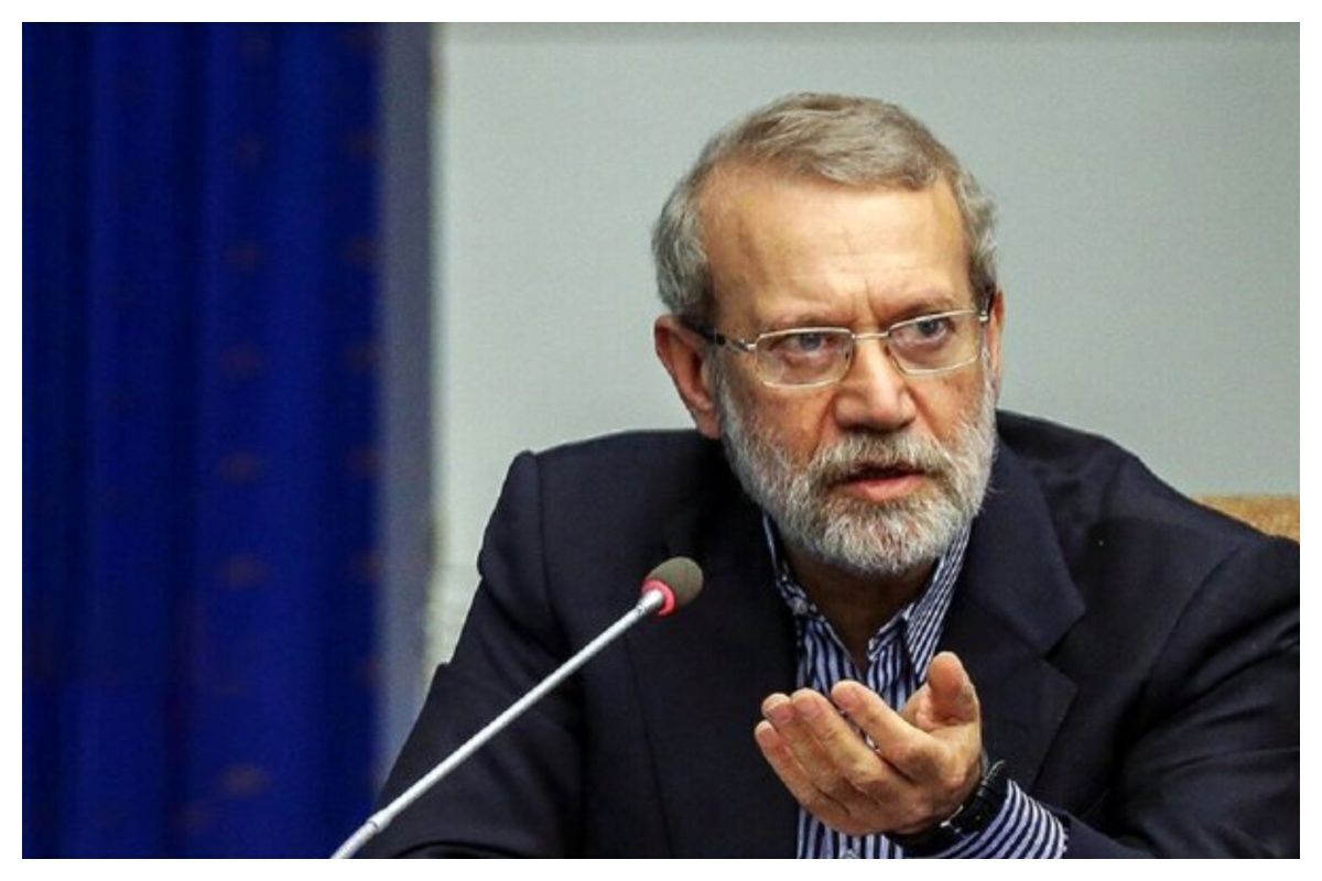 لاریجانی: ایران با این بادها نمیلرزد لاریجانی: ایران با این بادها نمیلرزد
