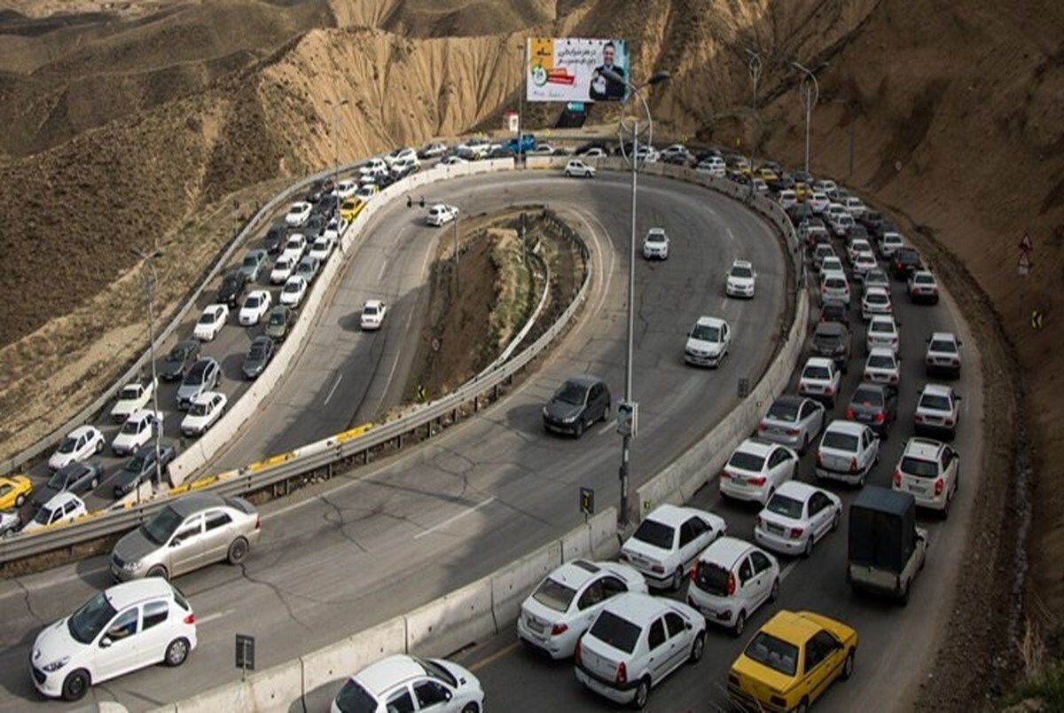 آخرین وضعیت جاده‌های شمال/ اعمال محدودیت در جاده چالوس و آزادراه شمال