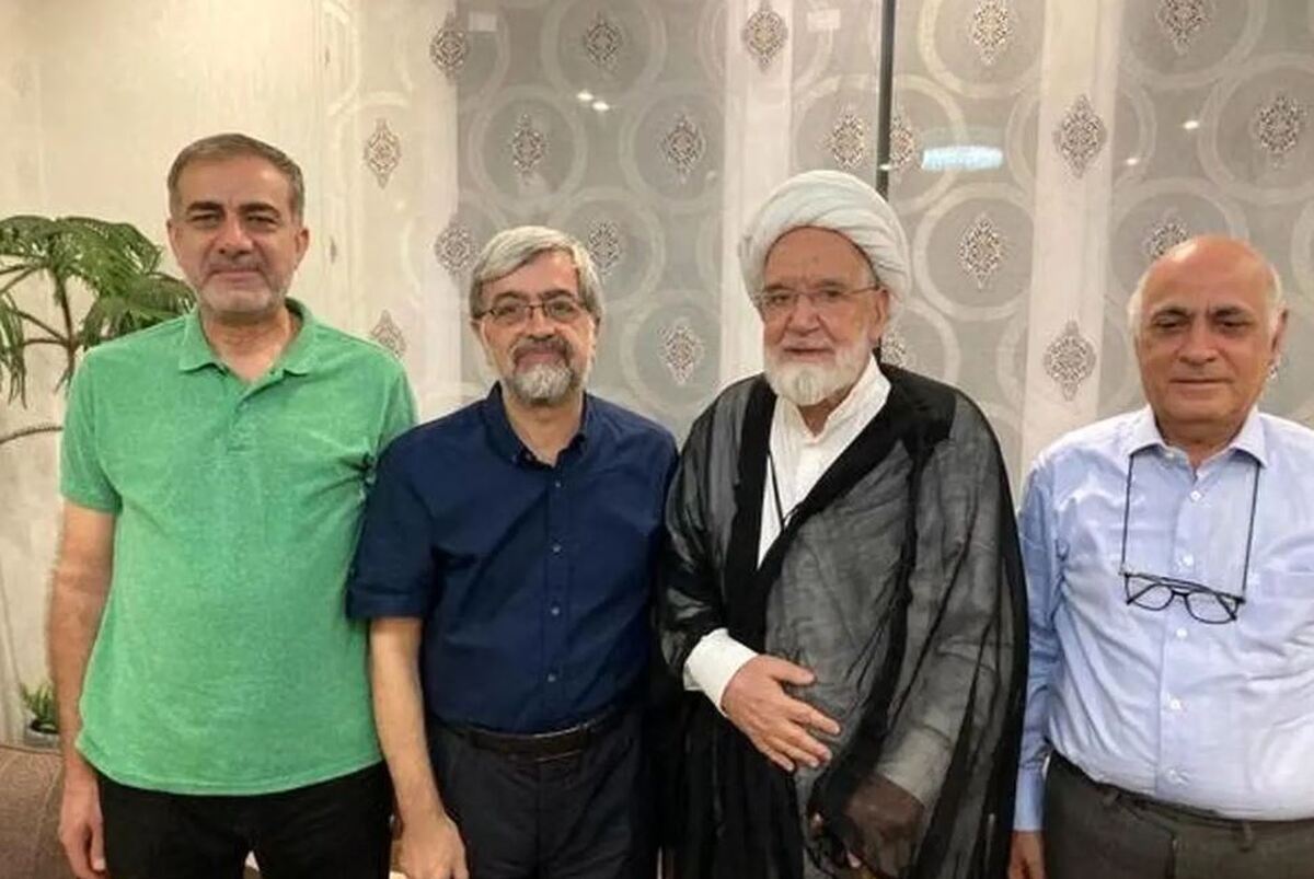 ملاقات مشاوران میرحسین موسوی با مهدی کروبی