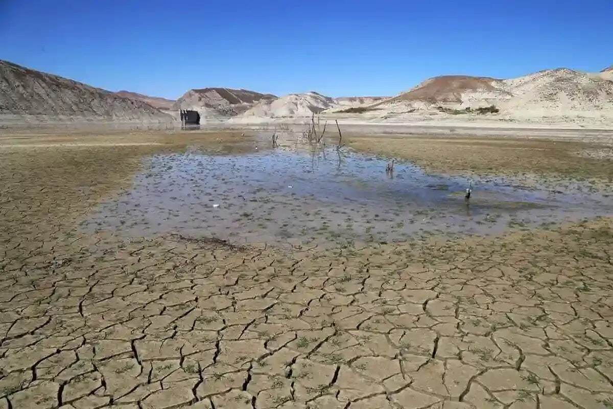 خشکسالی در ۳۰ استان ایران/ ذخایر سد‌های ایران به مرز بحران رسید
