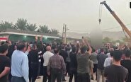 لحظه اعدام قاتل خانواده لارستانی در ملا‌عام و واکنش تماشاچیان+ فیلم