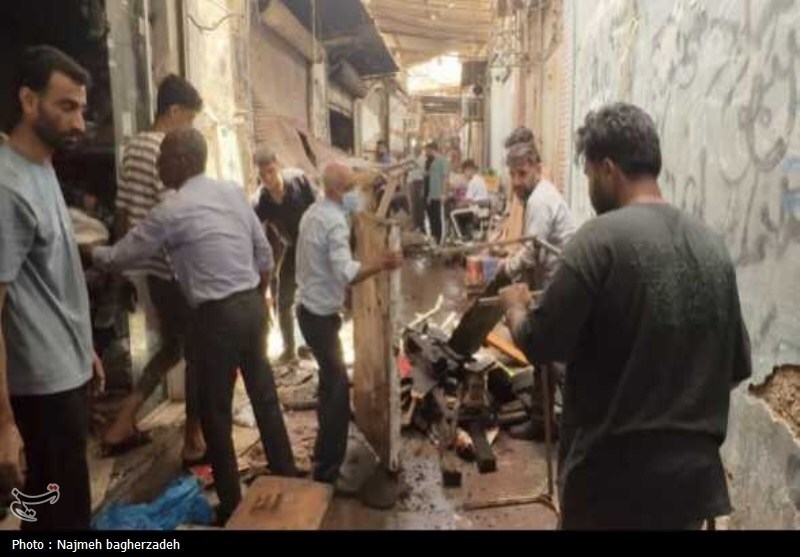 بازار قدیمی بندرعباس در آتش سوخت + عکس