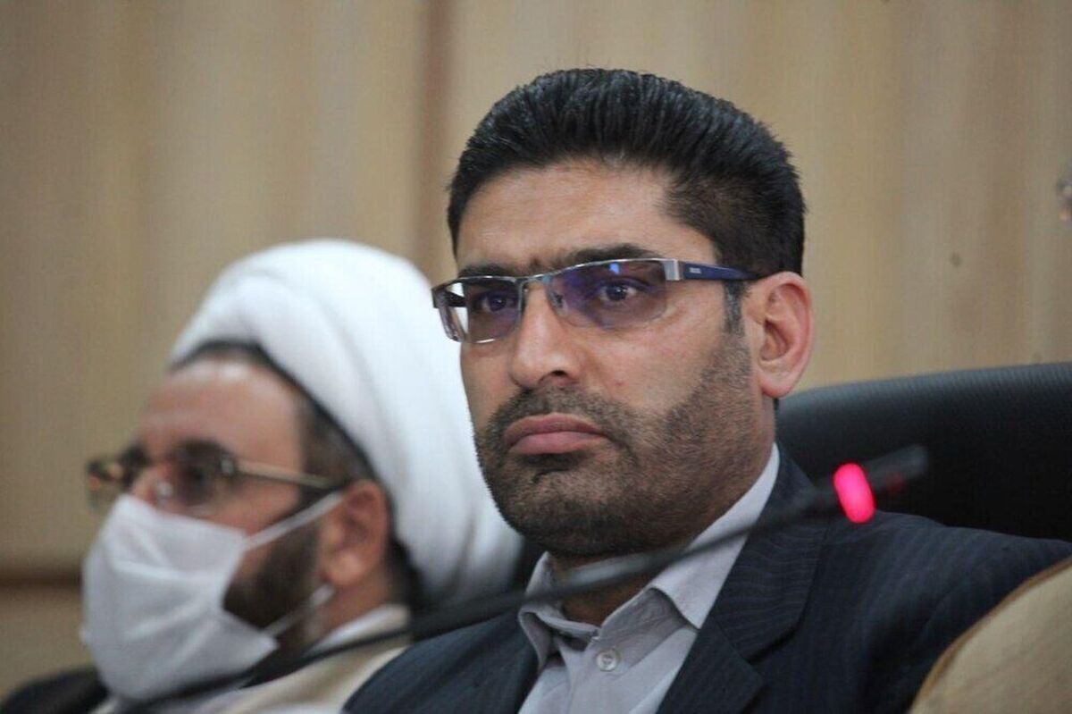 انتقاد سخنگوی کمیسیون حقوقی از لایحه که برای مفسدین حاشیه امن ایجاد میکند انتقاد سخنگوی کمیسیون حقوقی از لایحه که برای مفسدین حاشیه امن ایجاد میکند