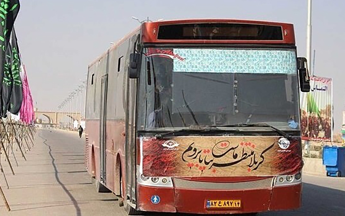وزیر راه خیال زائران اربعین را راحت کرد! وزیر راه خیال زائران اربعین را راحت کرد!