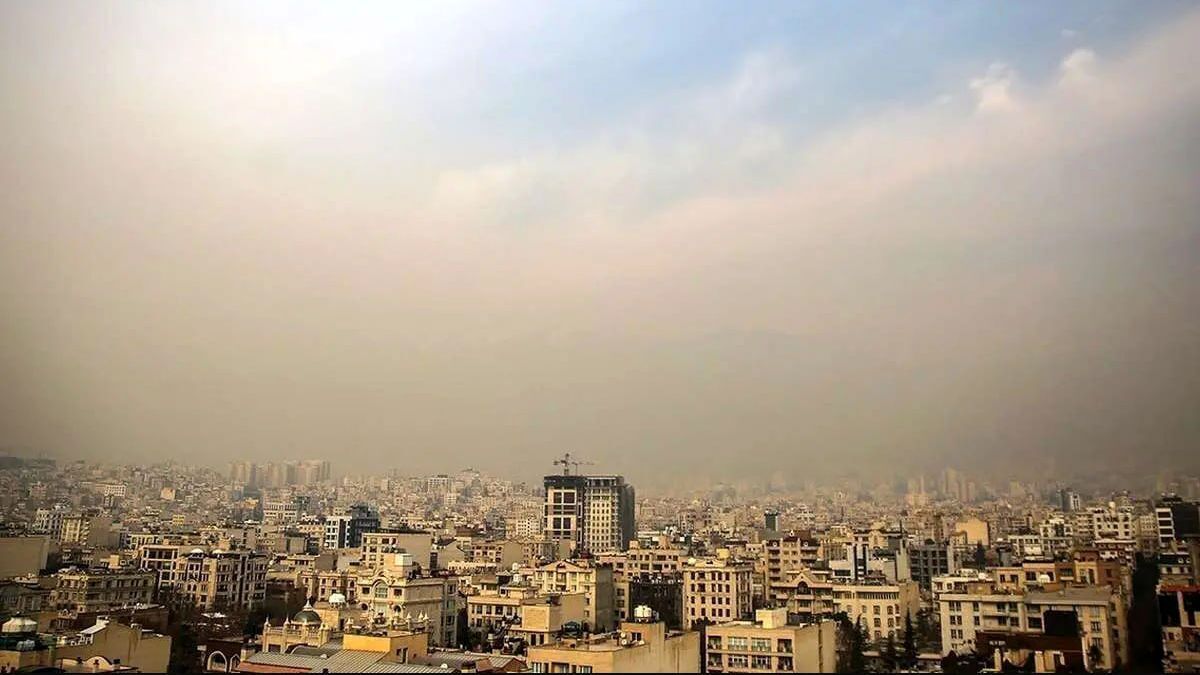 آلودگی هوای تهران در مرز وضعیت قرمز آلودگی هوای تهران در مرز وضعیت قرمز