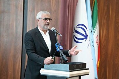 اردکانی: نام دستگاه‌های پر مصرف رسانه‌ای می‌شود