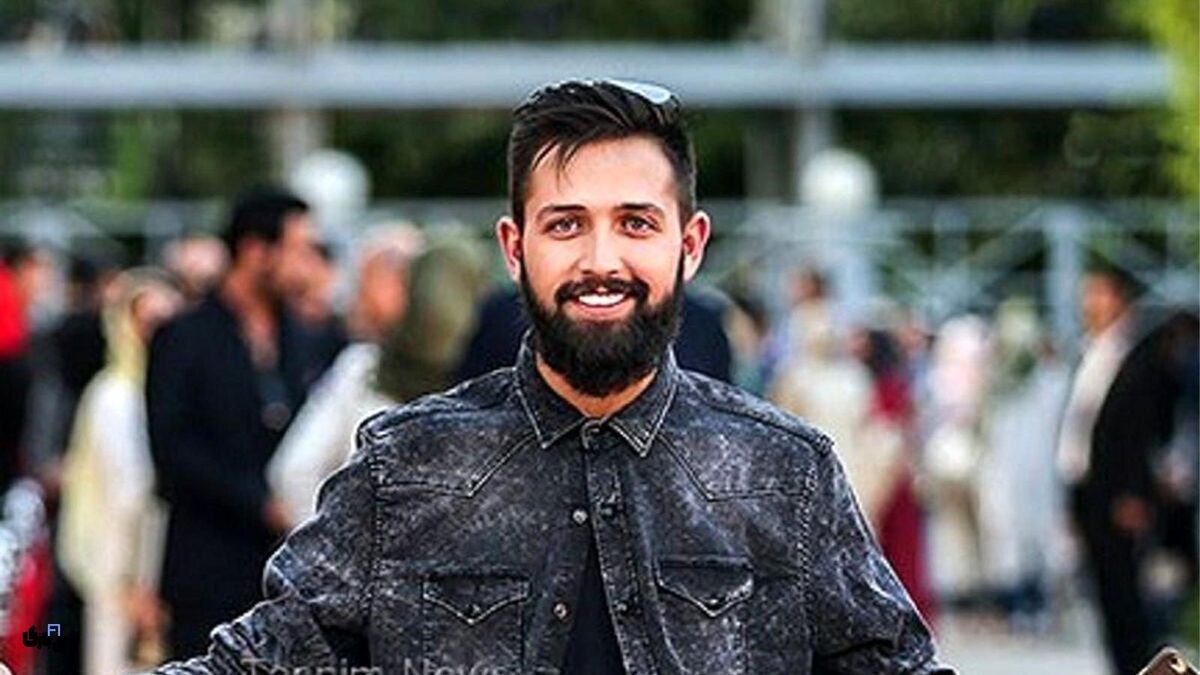 تصویر محسن افشانی در دیدار با رهبری پر بازدید شد