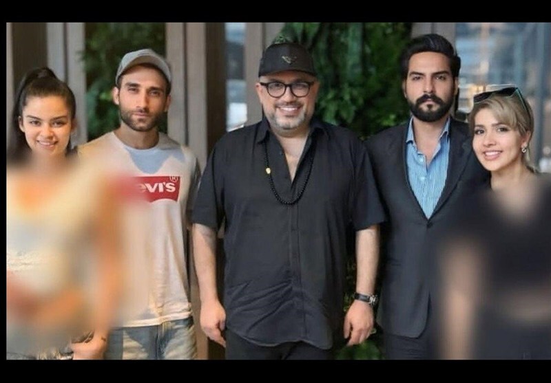 تصاویر جنجالی رضا رشیدپور با بازیگران عشق ابدی/ رشیدپور از عرش به فرش افتاد+ عکس