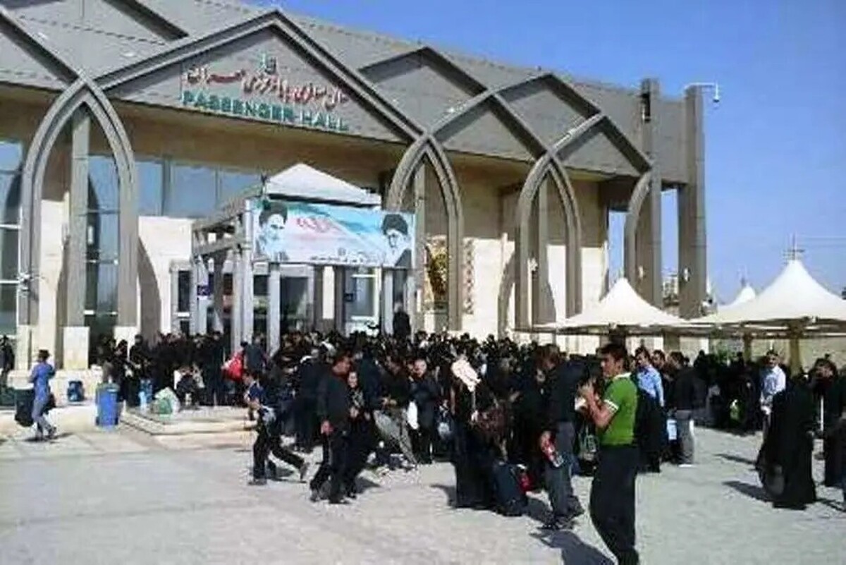 تردد بیش از ۴۳ هزار زائر از مرز مهران تا ساعت ۲۰ امشب