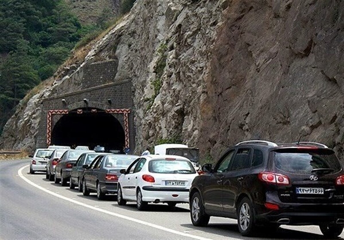 ترافیک فوق سنگین در جاده هراز و کندوان / اعلام محدودیتهای ترافیکی در جادههای شمال ترافیک فوق سنگین در جاده هراز و کندوان / اعلام محدودیتهای ترافیکی در جادههای شمال