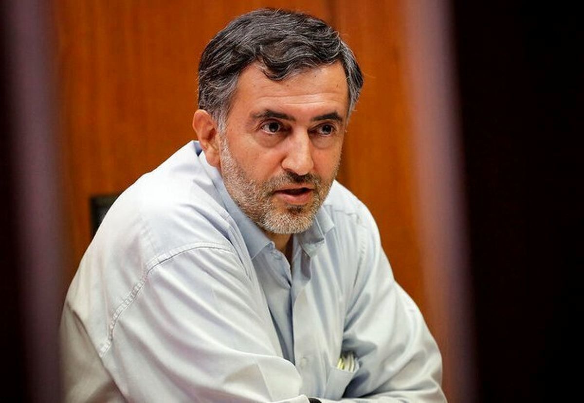 دفاع جانانه و عجیب مشاور زاکانی از بابک زنجانی! دفاع جانانه و عجیب مشاور زاکانی از بابک زنجانی!