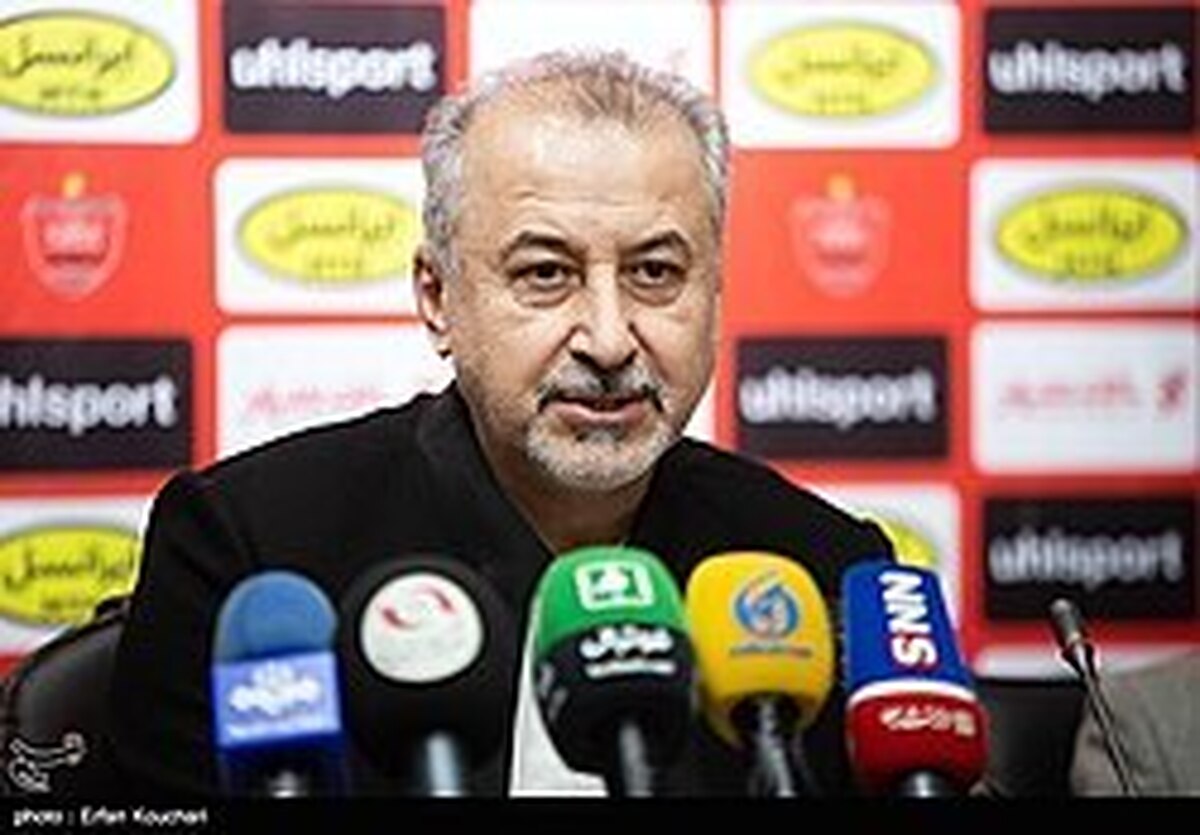 دستمزد هواداران را با قهرمانی پرسپولیس می دهیم دستمزد هواداران را با قهرمانی پرسپولیس می دهیم