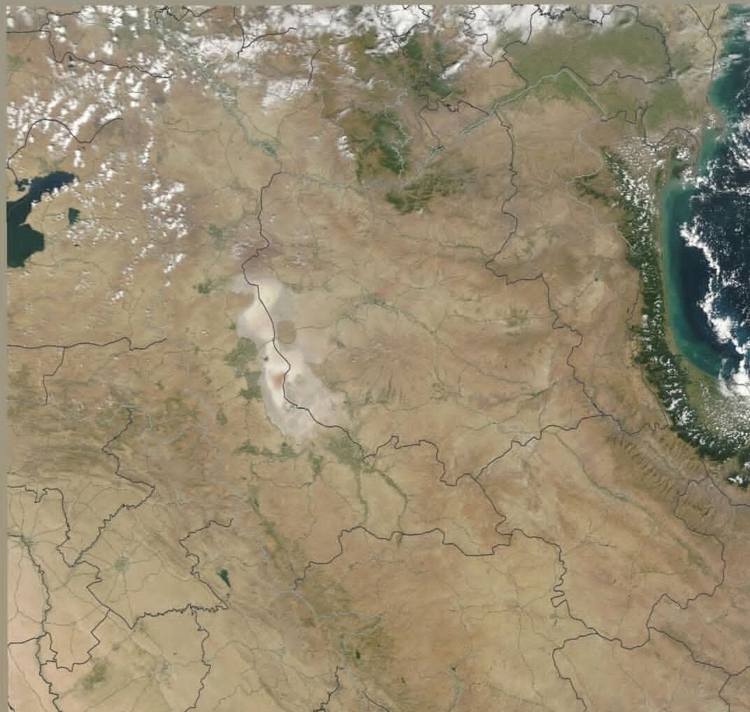 دریاچه ارومیه از تصاویر هوایی محو شد+ عکس
