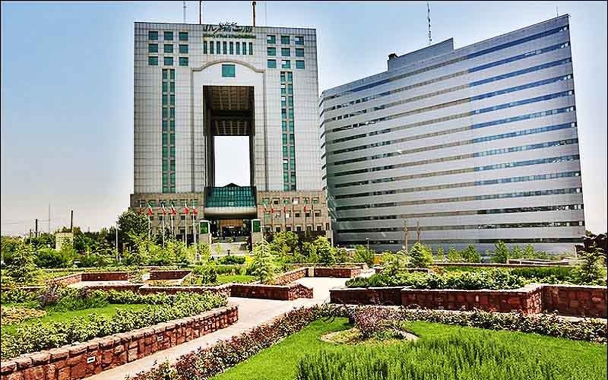 معاون وزیر راه: تمرکز بر تکمیل پروژه‌های نیمه‌تمام است