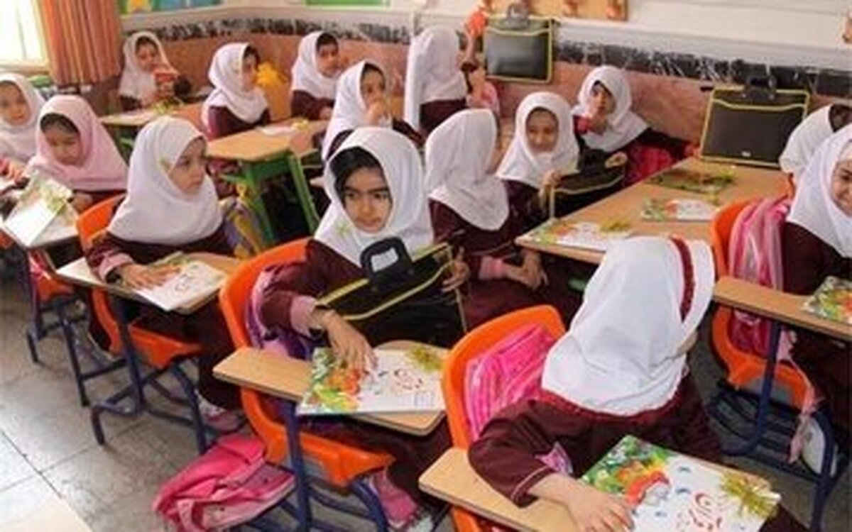 کتاب‌های درسی پایه اول در این دو استان تغییر می‌کند