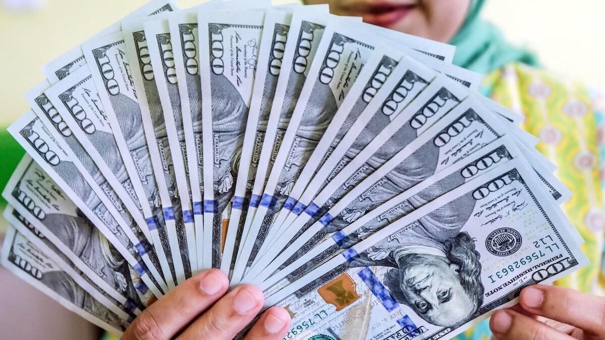 ریزش شدید قیمت دلار/ سقوط بی‌سابقه دلار به پایین‌ترین نرخ ماه‌های اخیر