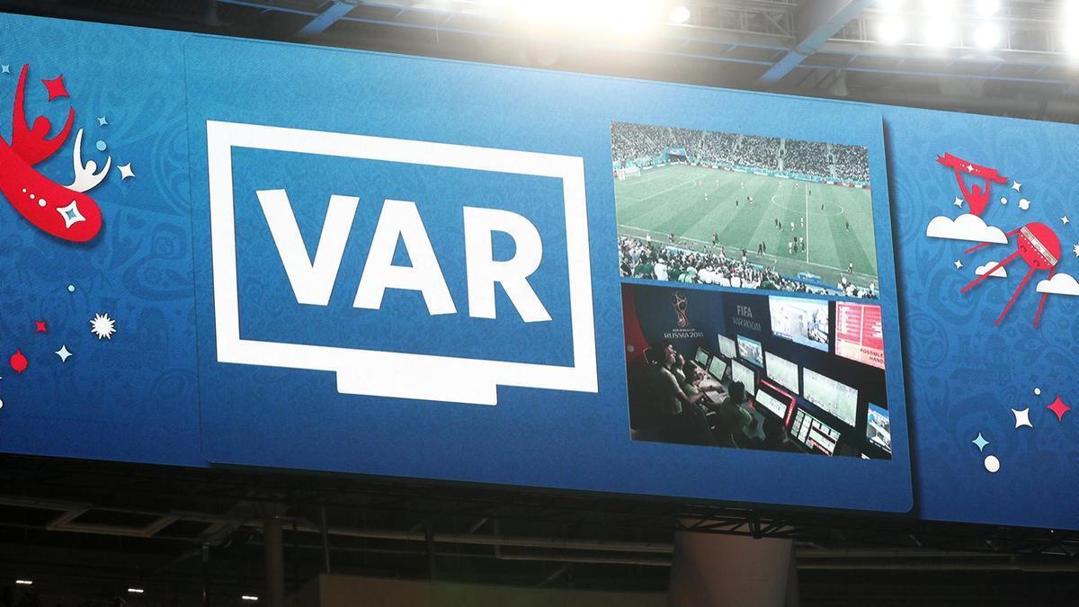 پنج داور جدید VAR؛ آماده برای تغییر قوانین بازی با تکنولوژی!