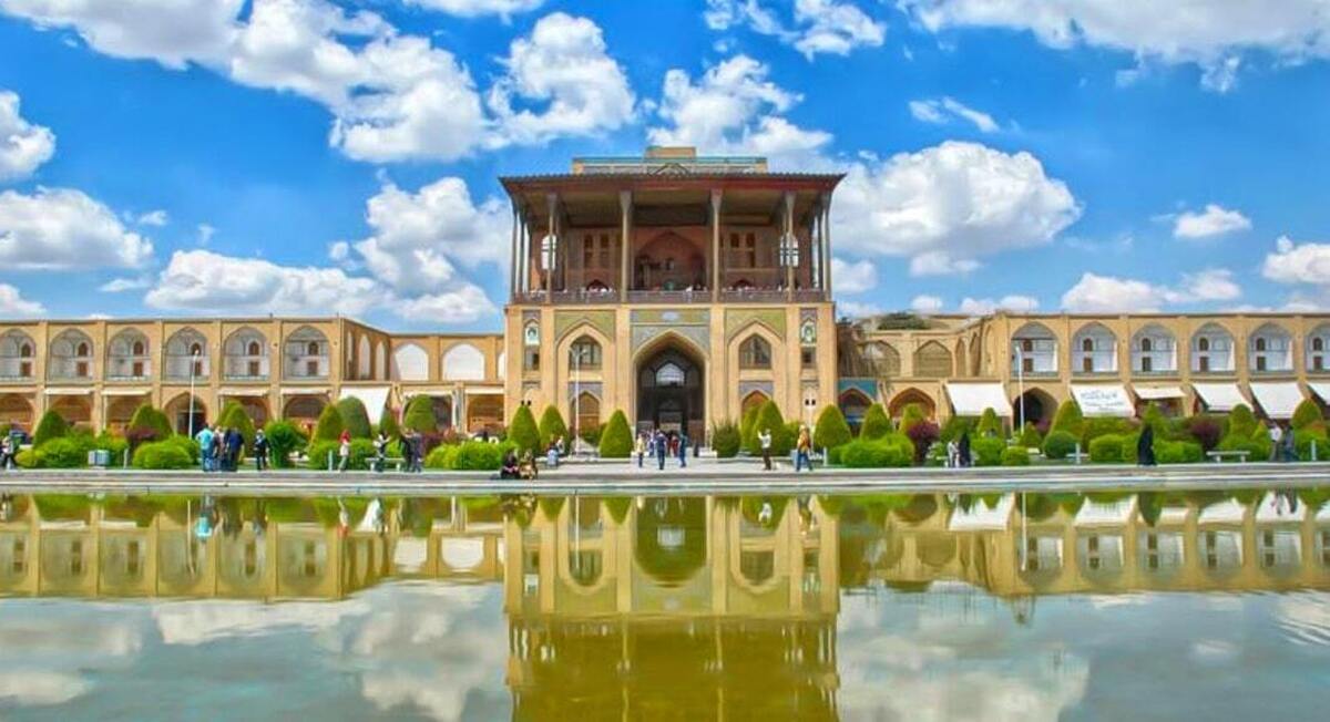 مطالبه جدی فعالان اقتصادی از مسئولان / تأکید بر راه‌اندازی خط هواپیمایی مستقل برای اصفهان