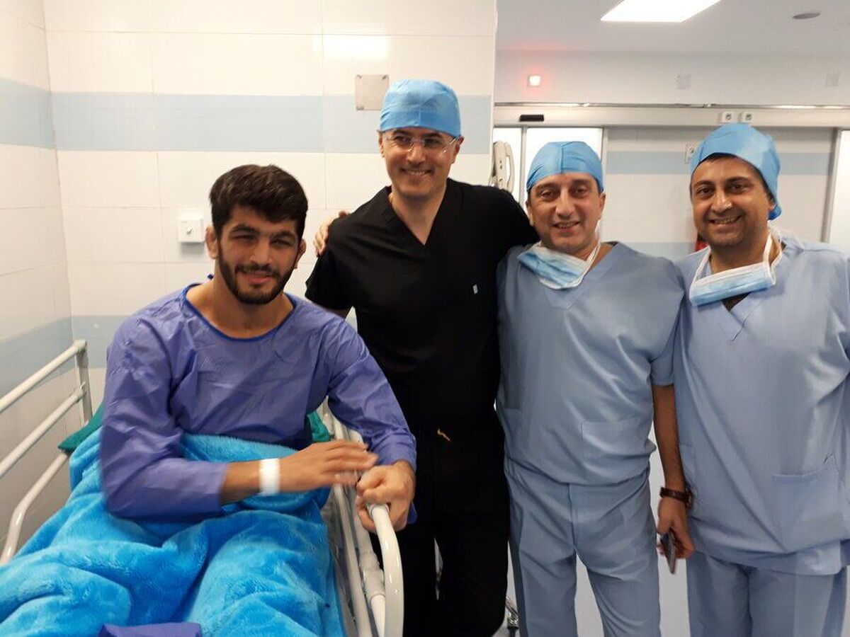فوتبالیستها از کشتیگیران چه چیزهایی را باید یاد بگیرند؟ فوتبالیستها از کشتیگیران چه چیزهایی را باید یاد بگیرند؟