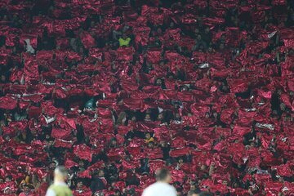 واکنش هواداران پرسپولیس به باخت سنگین استقلال برابر الوصل