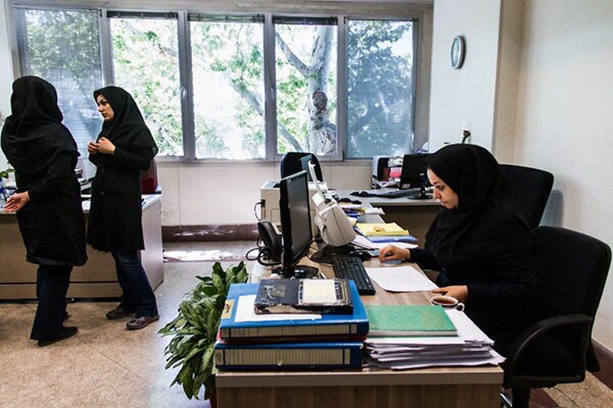 کاهش ساعت کاری زنان در دستور کار