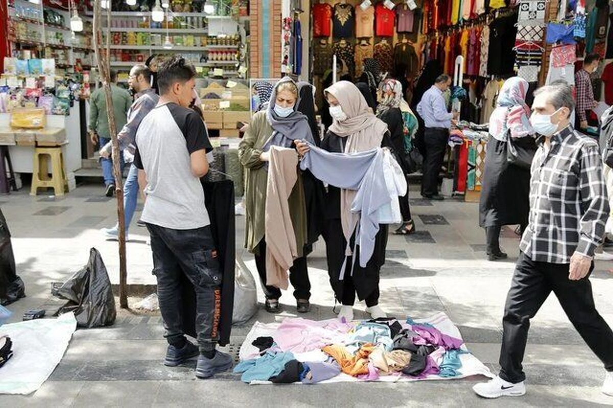 دست فروشی در تهران هم دچار رانت شد/ اجاره پیادهرو از ۱۰۰ تا ۲۵۰ میلیون+ عکس دست فروشی در تهران هم دچار رانت شد/ اجاره پیادهرو از ۱۰۰ تا ۲۵۰ میلیون+ عکس