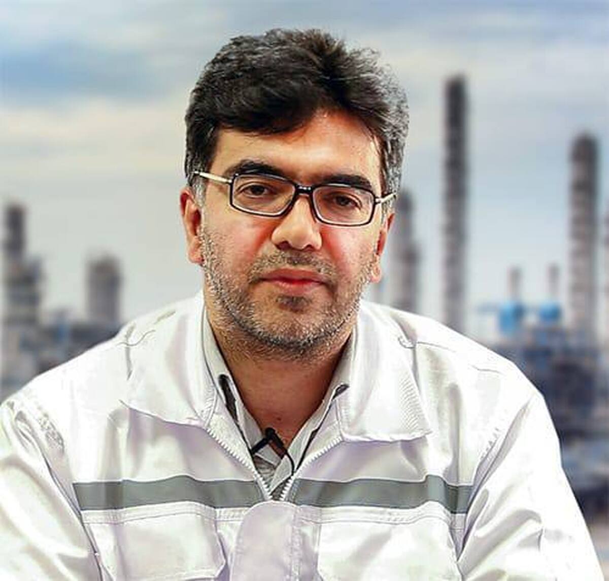 خاکسار، مدیرعامل پتروشیمی هنگام شد خاکسار، مدیرعامل پتروشیمی هنگام شد
