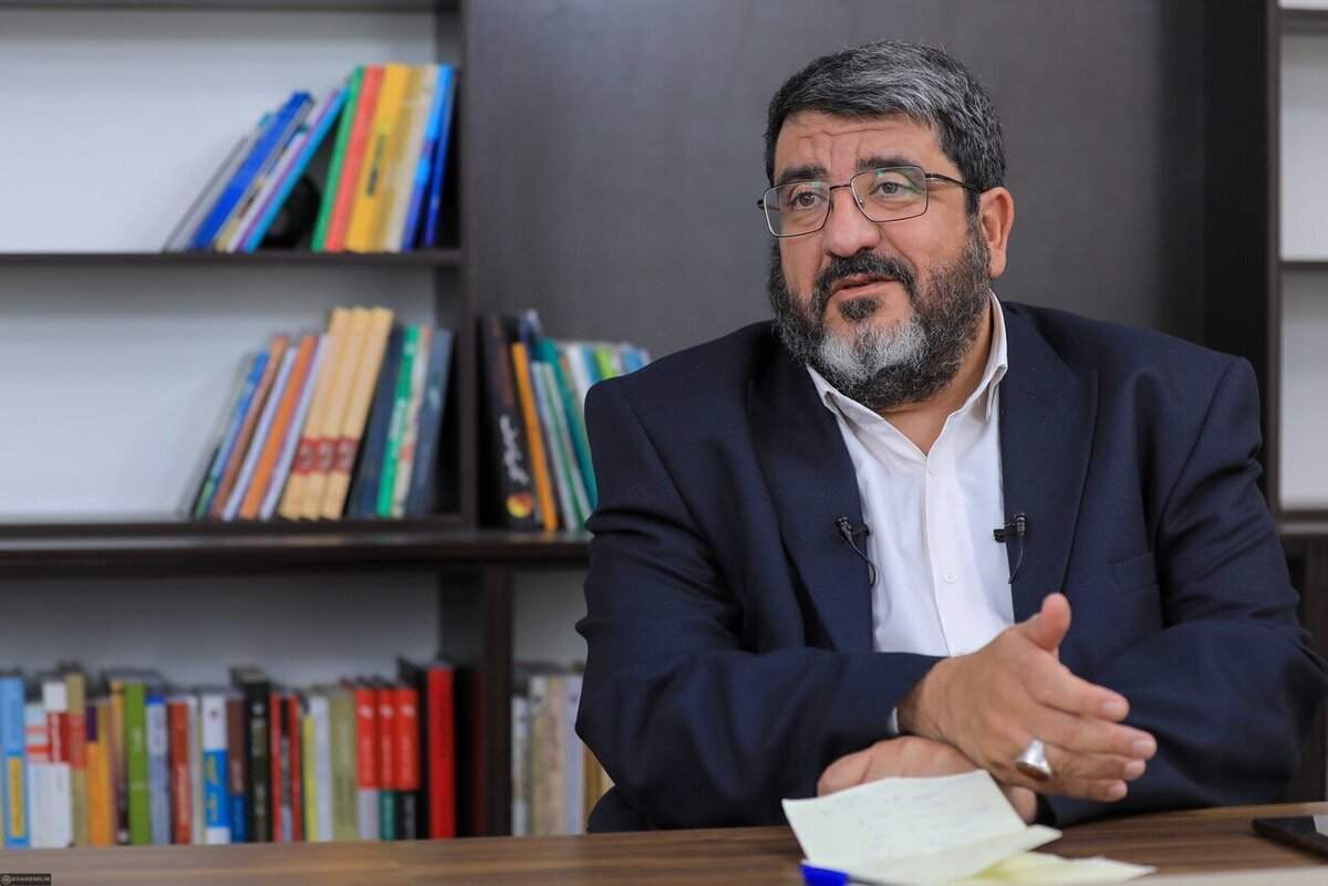 فواد ایزدی: مکانیسم ماشه توطئه روانی علیه ایران است! فواد ایزدی: مکانیسم ماشه توطئه روانی علیه ایران است!