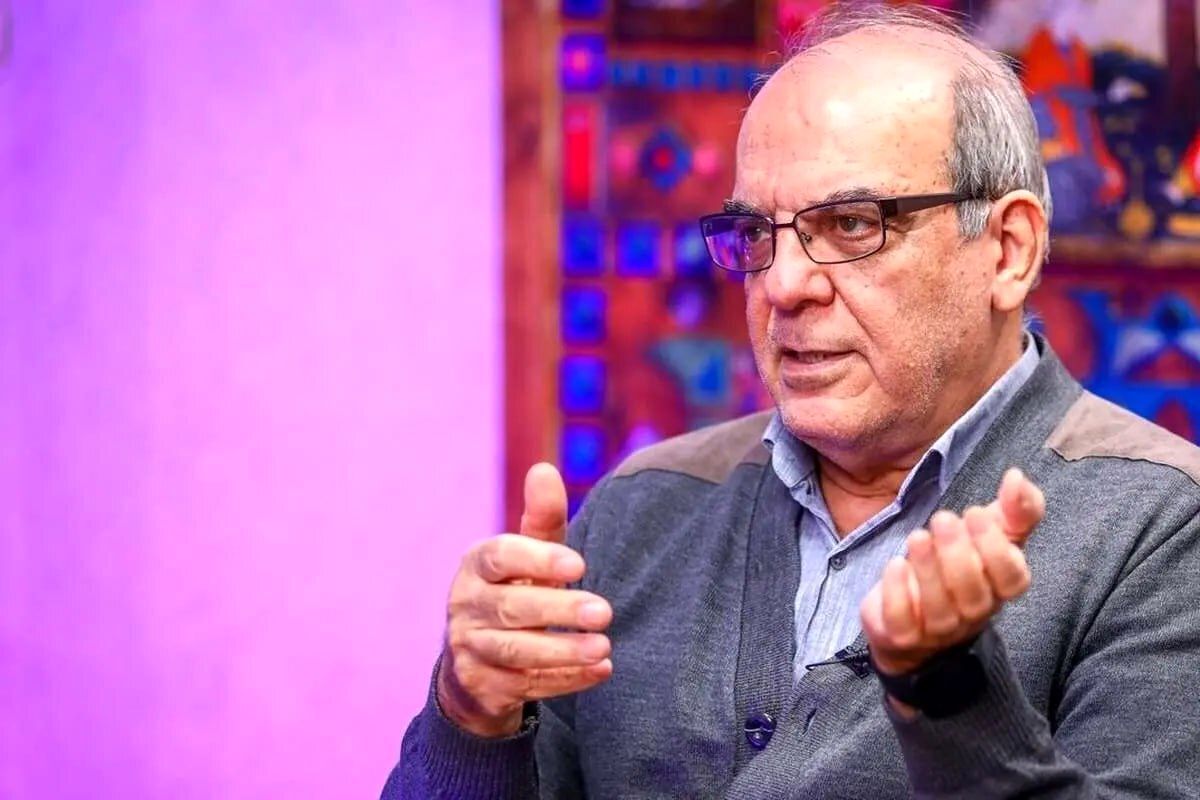 عباس عبدی در واکنش به انتقادات اصولگرایان از پزشکیان، از چرچیل گفت! عباس عبدی در واکنش به انتقادات اصولگرایان از پزشکیان، از چرچیل گفت!